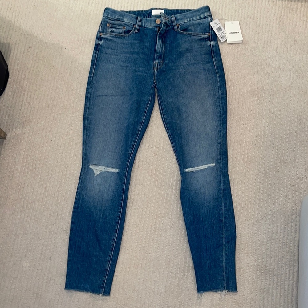 SELLING BRAND NEW MOTHER JEANS WITH TAGS